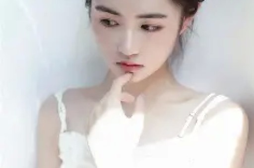 网红蓝战非复出带货3天破千万曾豪言年入九位数引发热议 网红蓝战非复出带货3天破千万曾豪言年入九位数引发热议